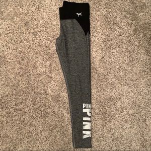 PINK yoga leggings size small